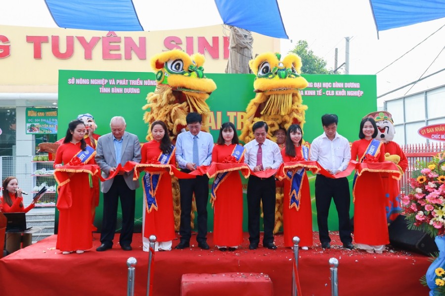 Trường Đại học Bình Dương phối hợp với sở NN&PTNT || Khai trương cửa hàng trưng bày và cung ứng sản phẩm nông nghiệp